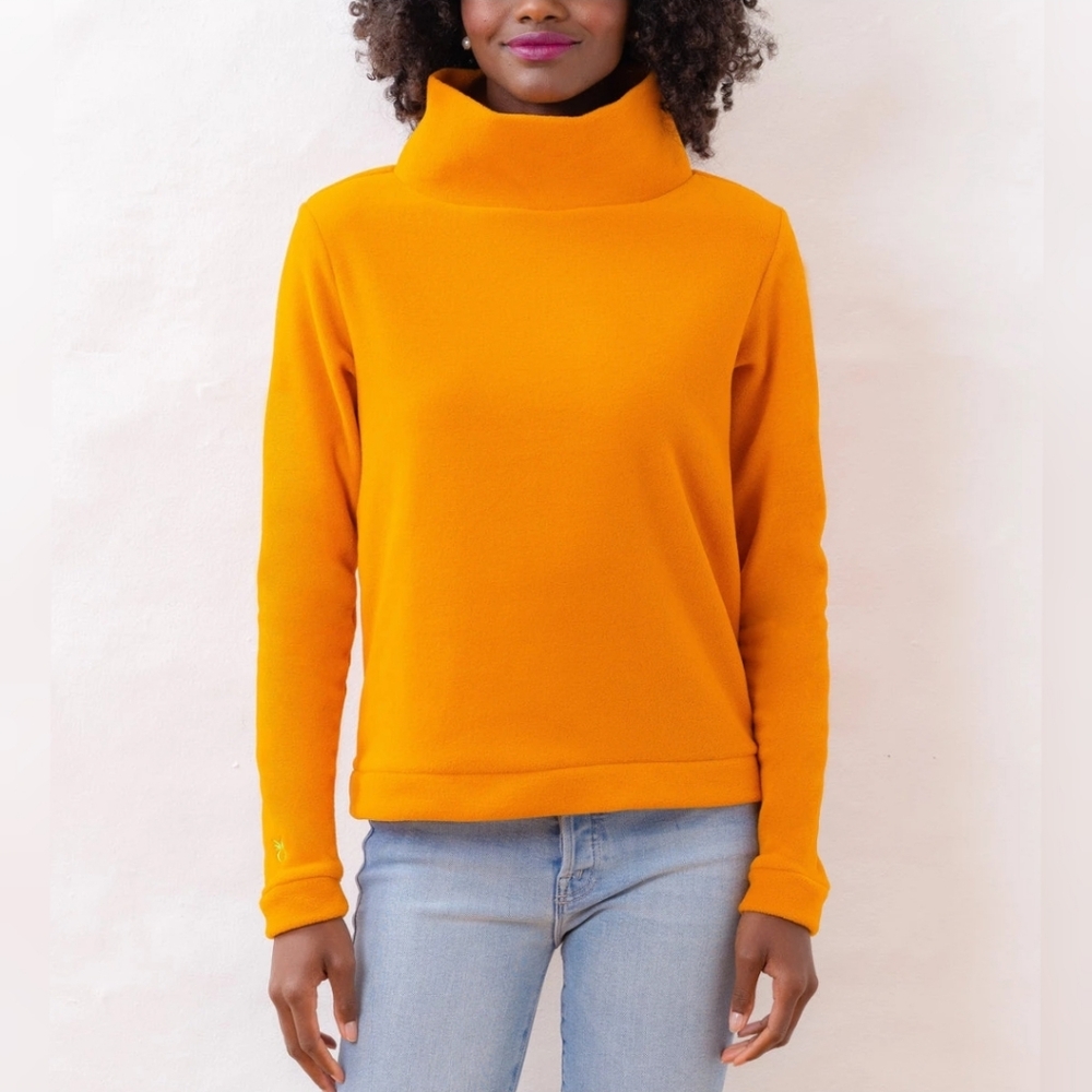Tuckernuck Park Slope Turtleneck in Vello Fleece